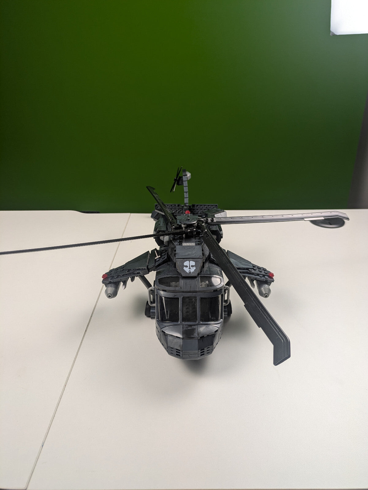 Mega Construx Call Of Duty Ghosts Tactical Helicopter 06858 - Figures/Helicopter