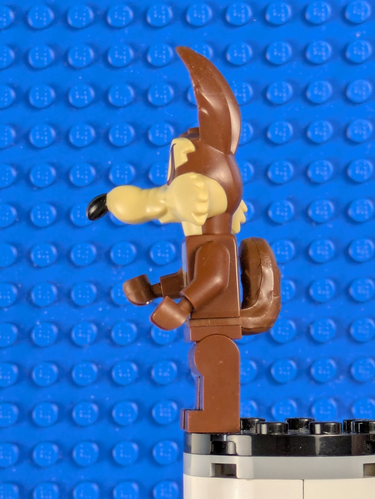 Lego Collectible Minifigures: Looney Tunes: Wile E. Coyote collt-3 Set 71030