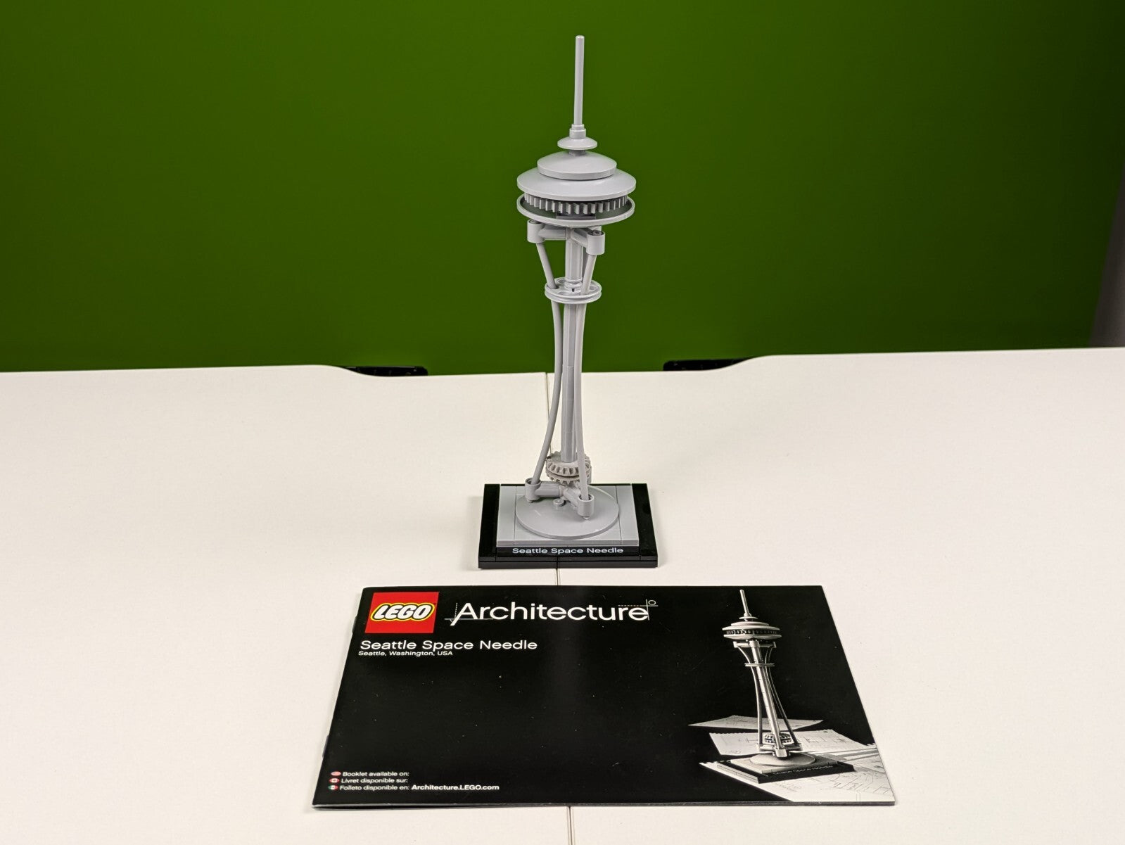 Lego Architecture: Seattle Space Needle Set 21003 – Collector's