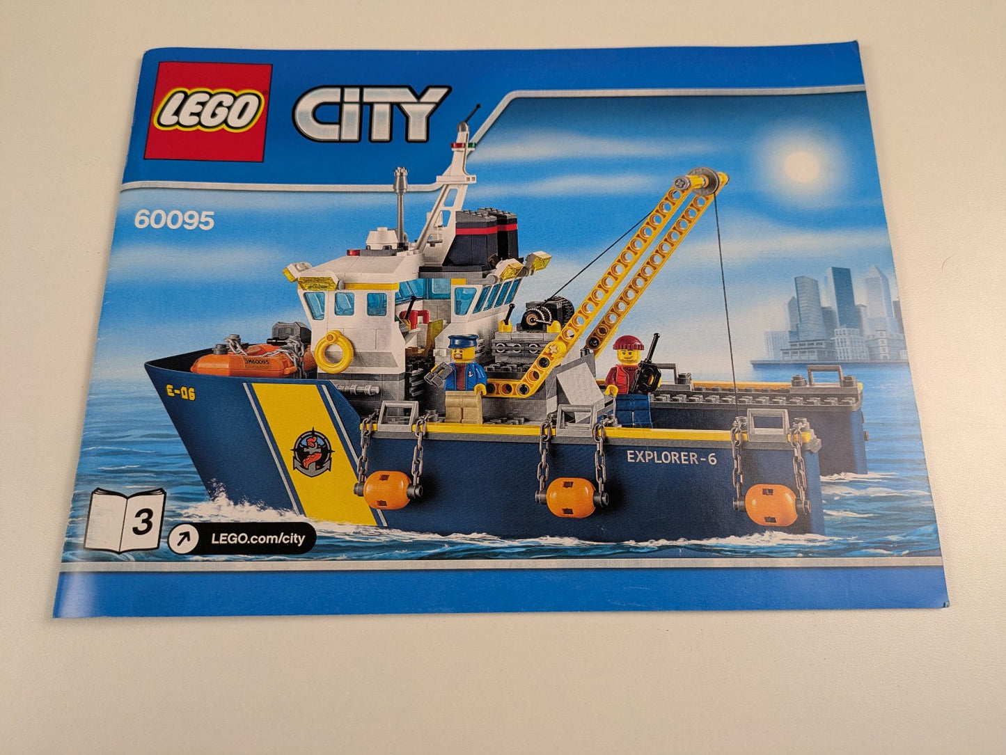 Lego City: Town: Deep Sea Exploration Vessel Set 60095 - Incomplete Set