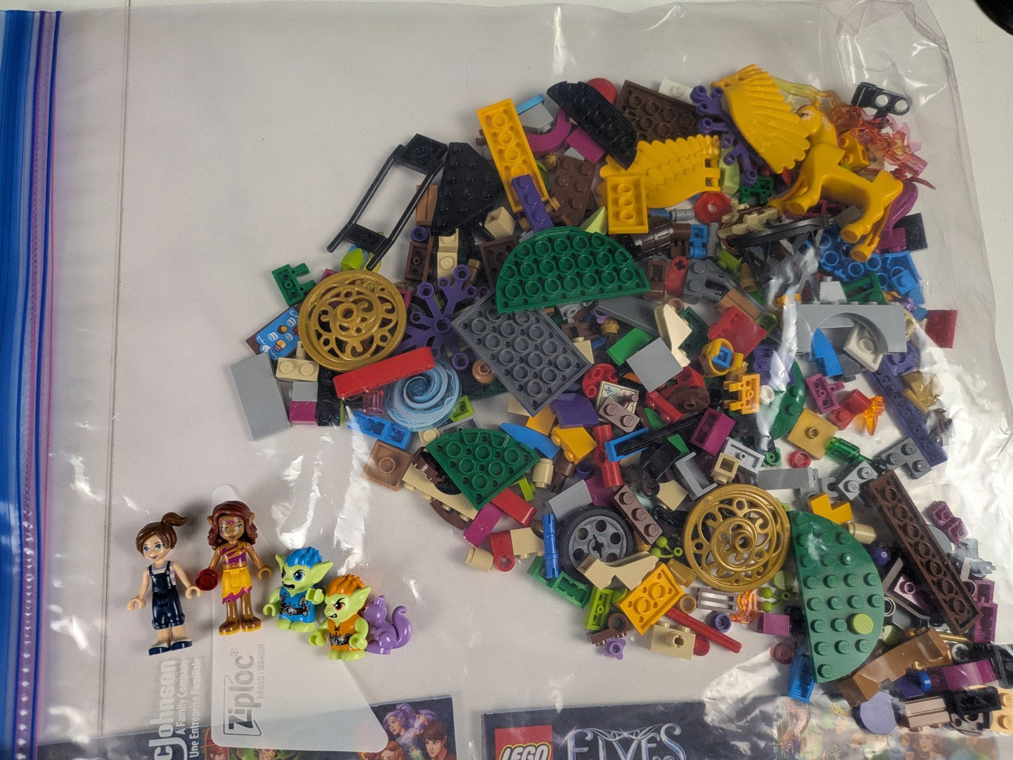 Lego Elves: 2 Sets The Capture of Sophie Jones, Azari & the Goblin Forest Escape
