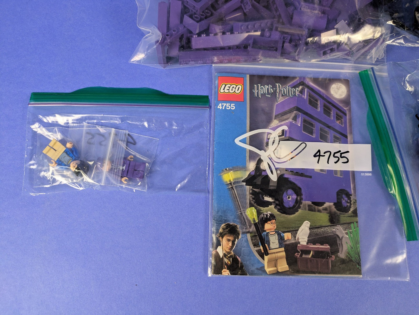 Lego Harry Potter: Prisoner of Azkaban: Knight Bus Set 4755 Complete Set
