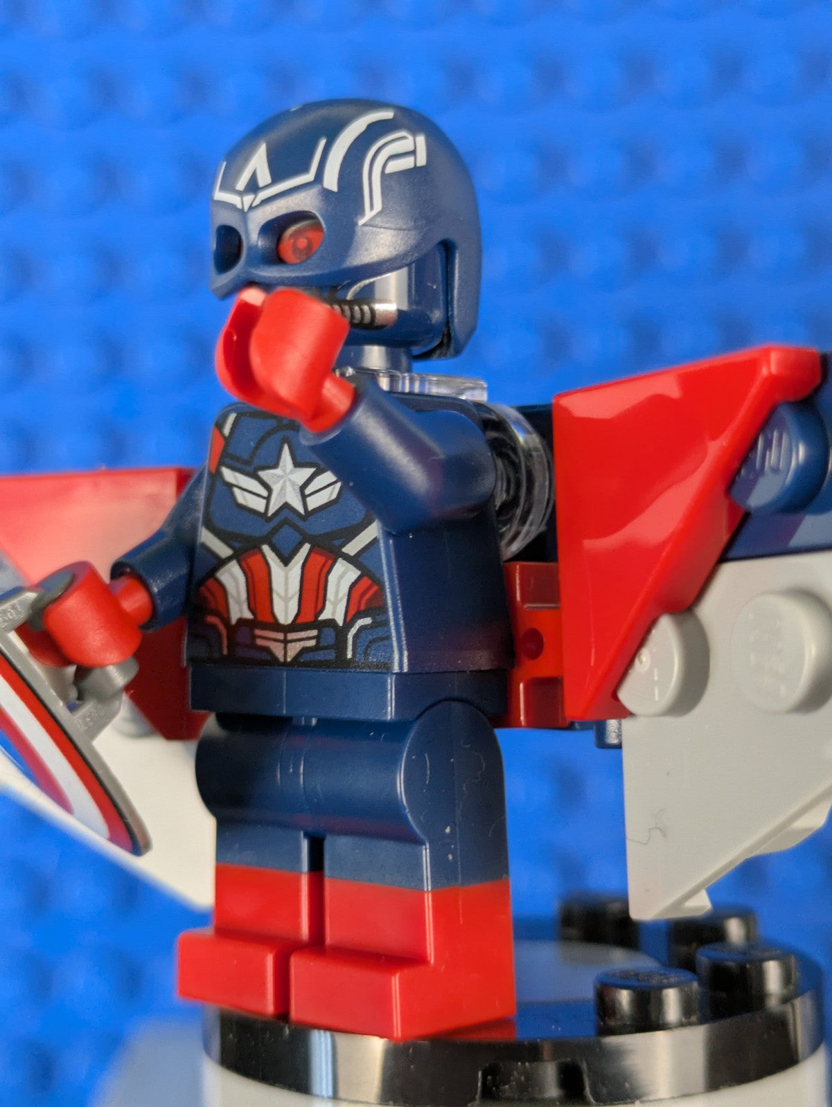 Lego Super Heroes: Captain America vs. Red Hulk Battle Set 76292 Incomplete Set