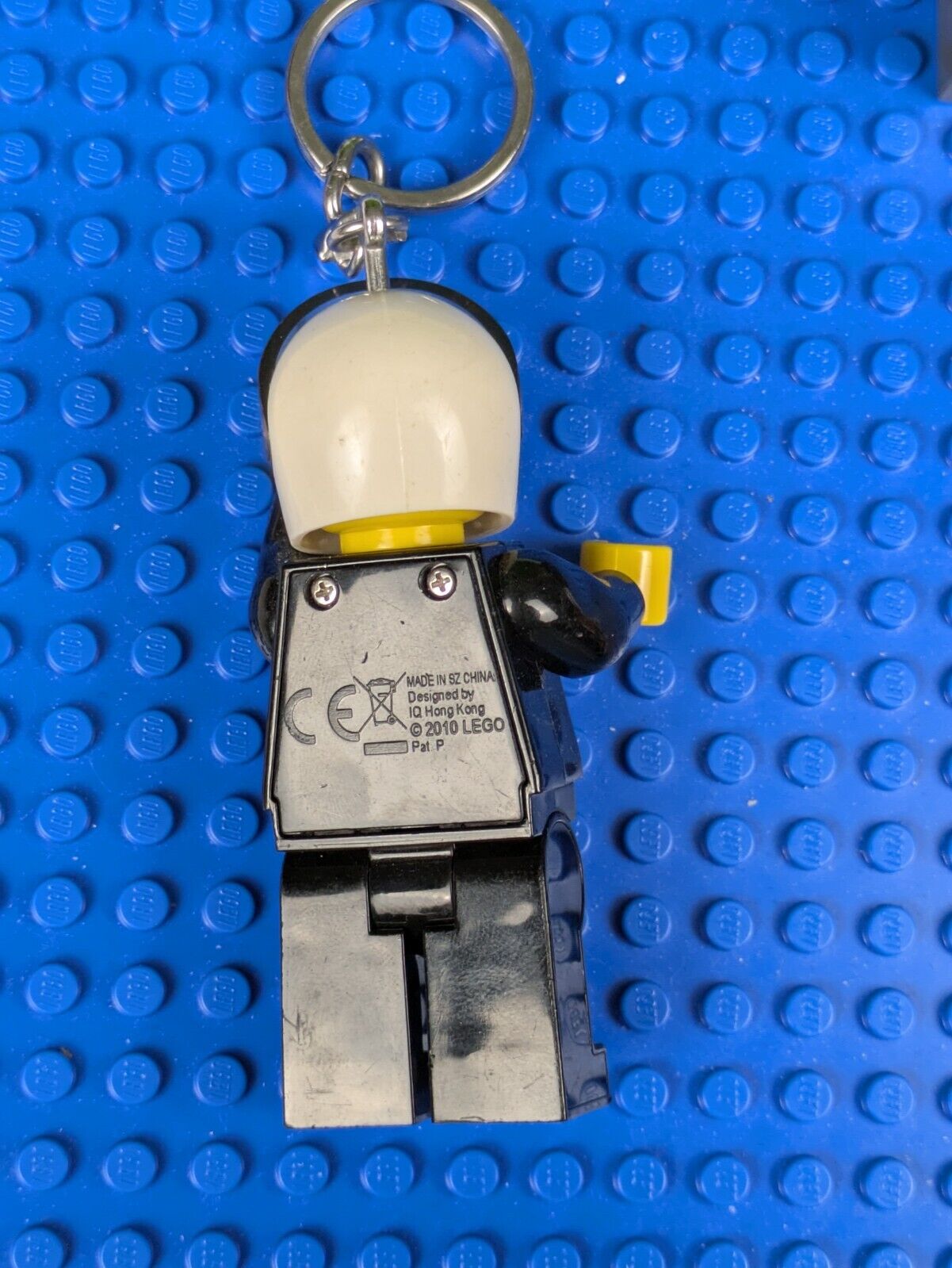 Lego Key Chain: Town: City: Police: Policeman Key Chain Set LGL-KE2T