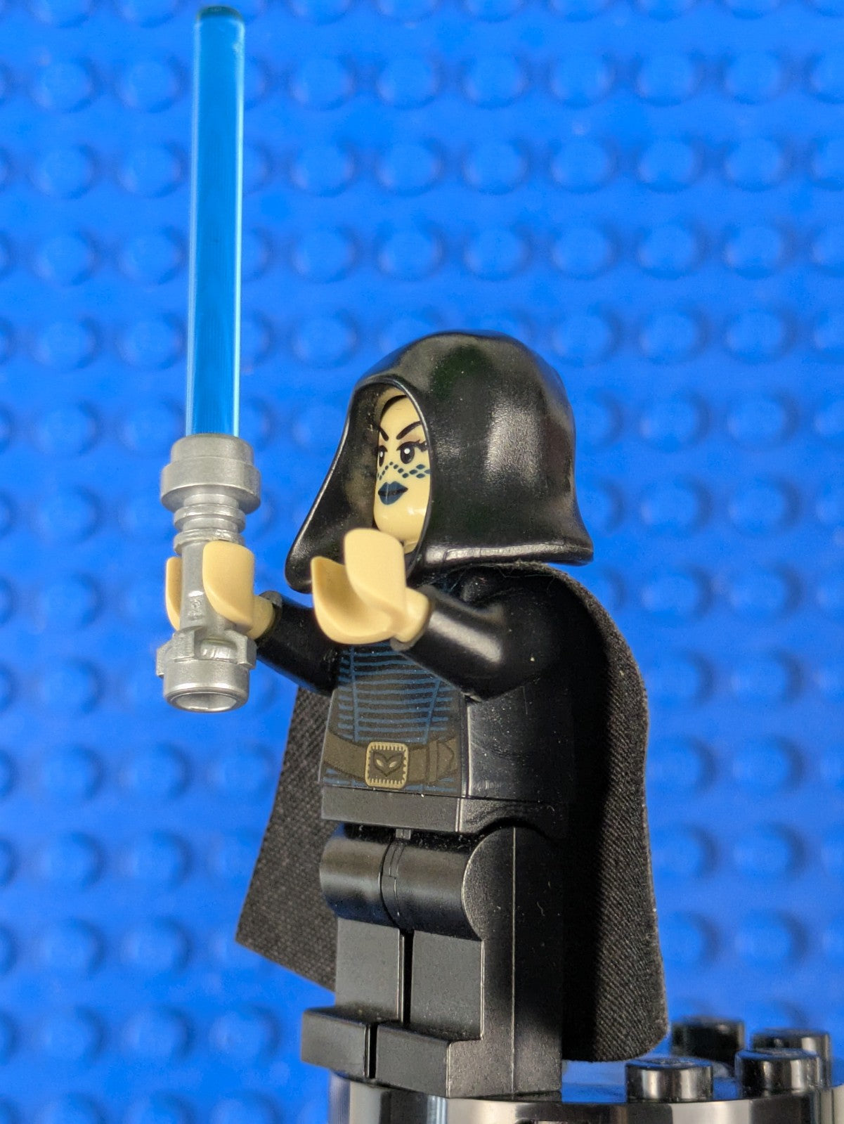 Lego Star Wars: Episode 3: Barriss Offee - Black Cape and Hood sw0269 Set 8091