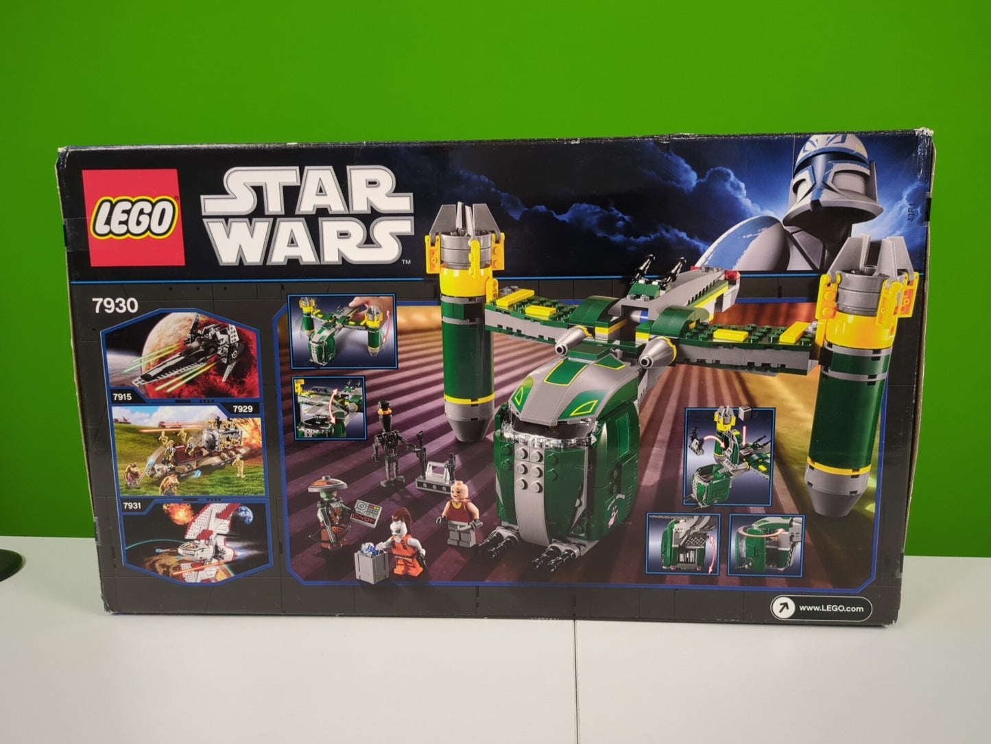 Lego Star Wars: The Clone Wars: Bounty Hunter Assault Gunship Set 7930 BRAND NEW