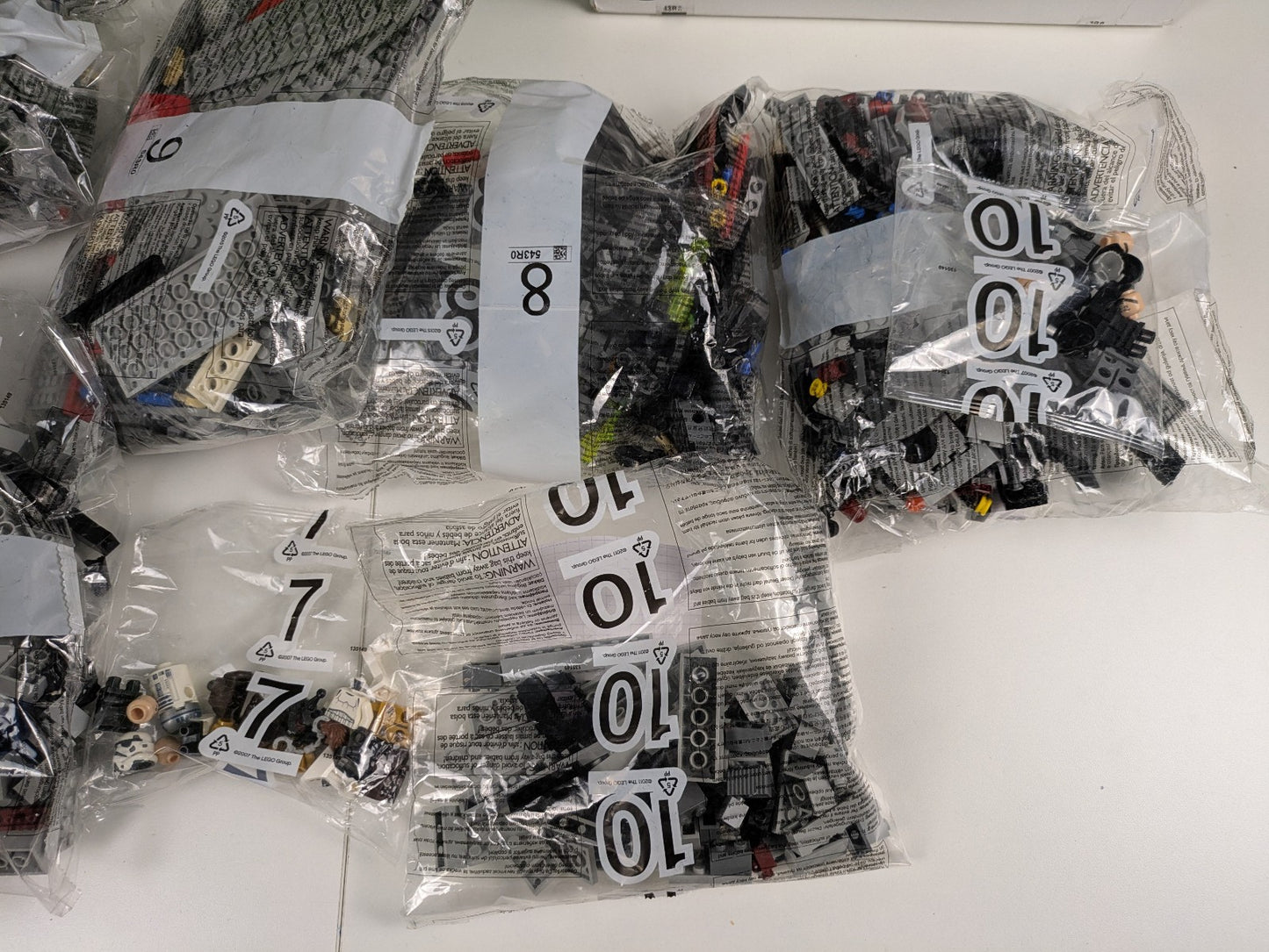 Lego Star Wars: Death Star - UCS (2nd edition) Set 75159 - Complete Set