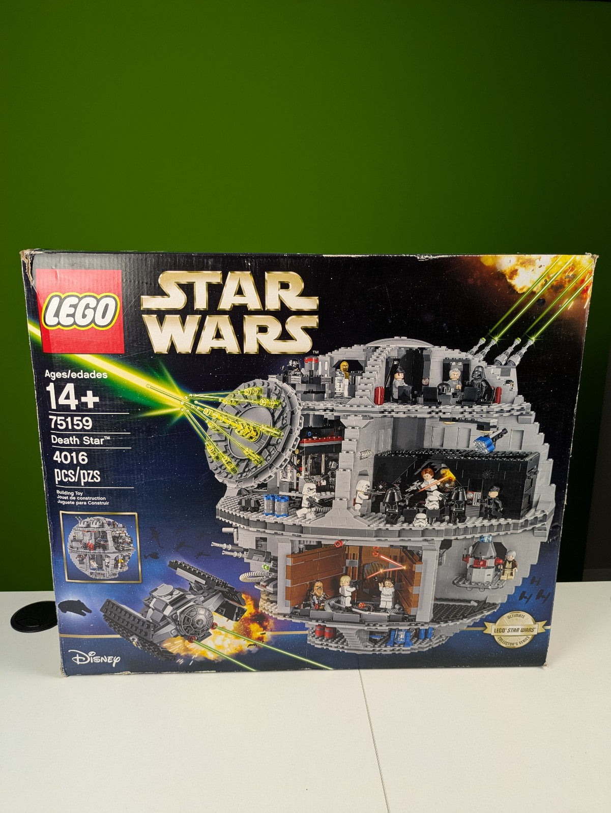 Lego Star Wars: Death Star - UCS (2nd edition) Set 75159 - Complete Set