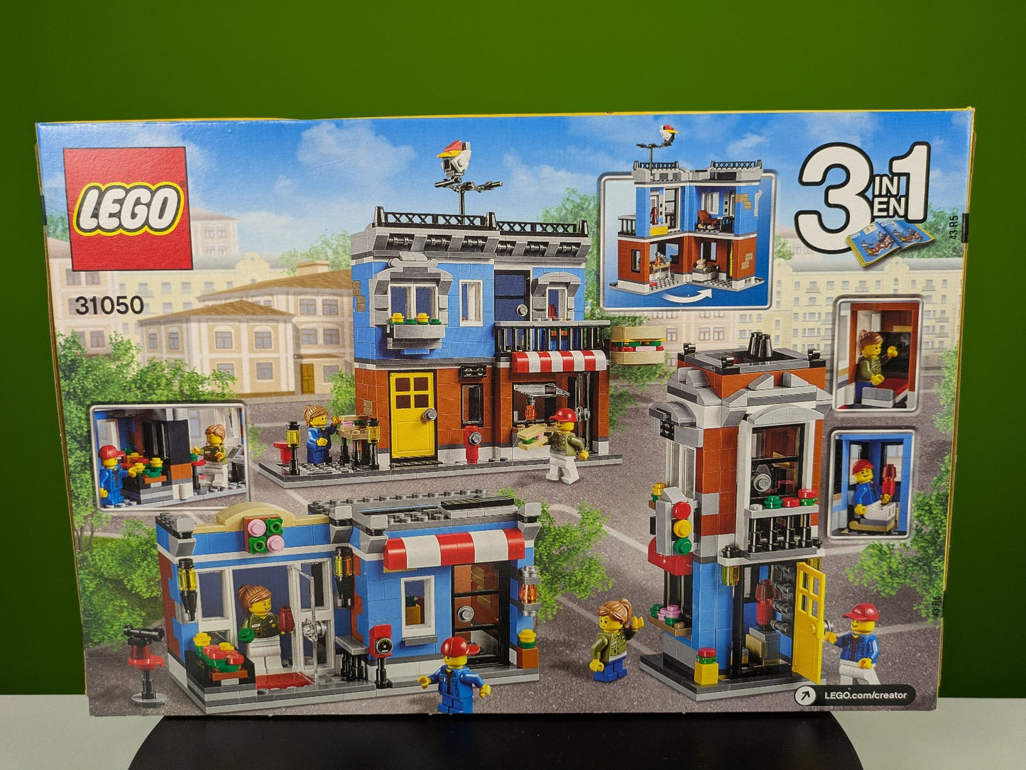 Lego Creator: Model: Building: Corner Deli Set 31050 BRAND NEW