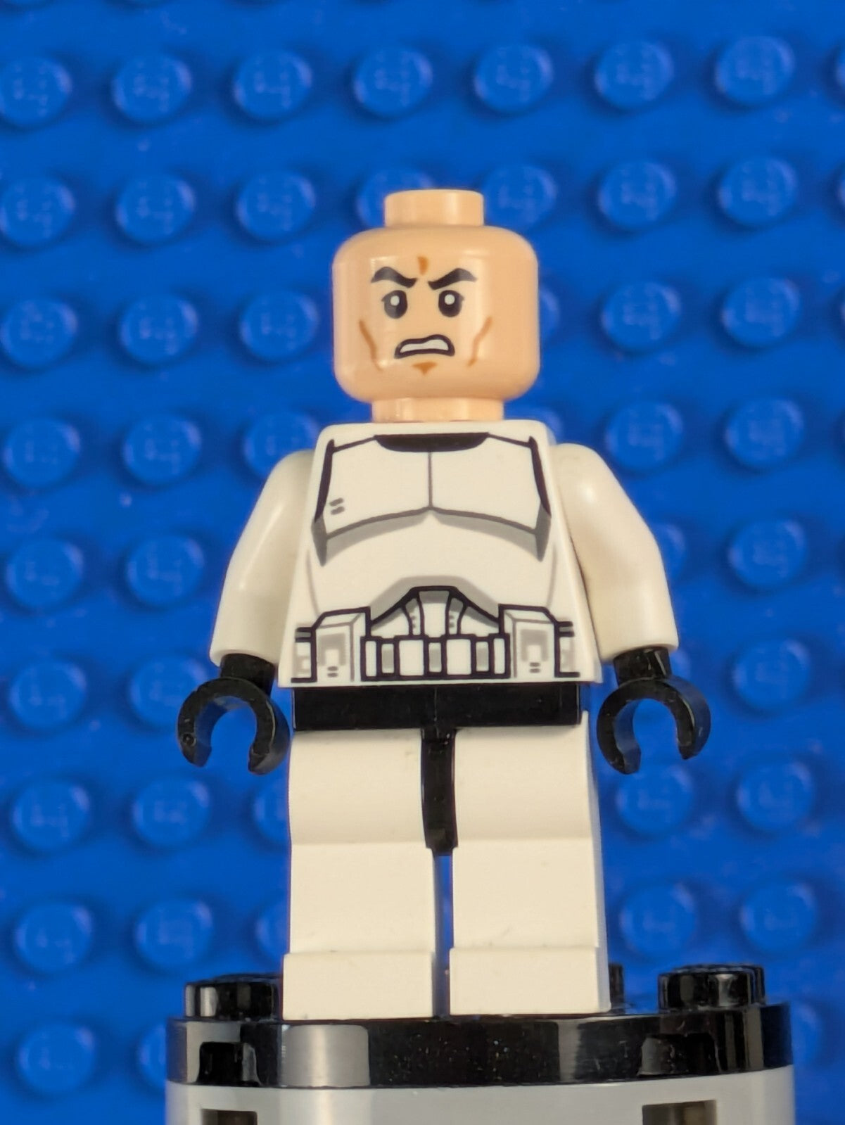 Lego Star Wars: Star Wars Episode 2: Clone Trooper Phase 1 Scowl sw0442 75016