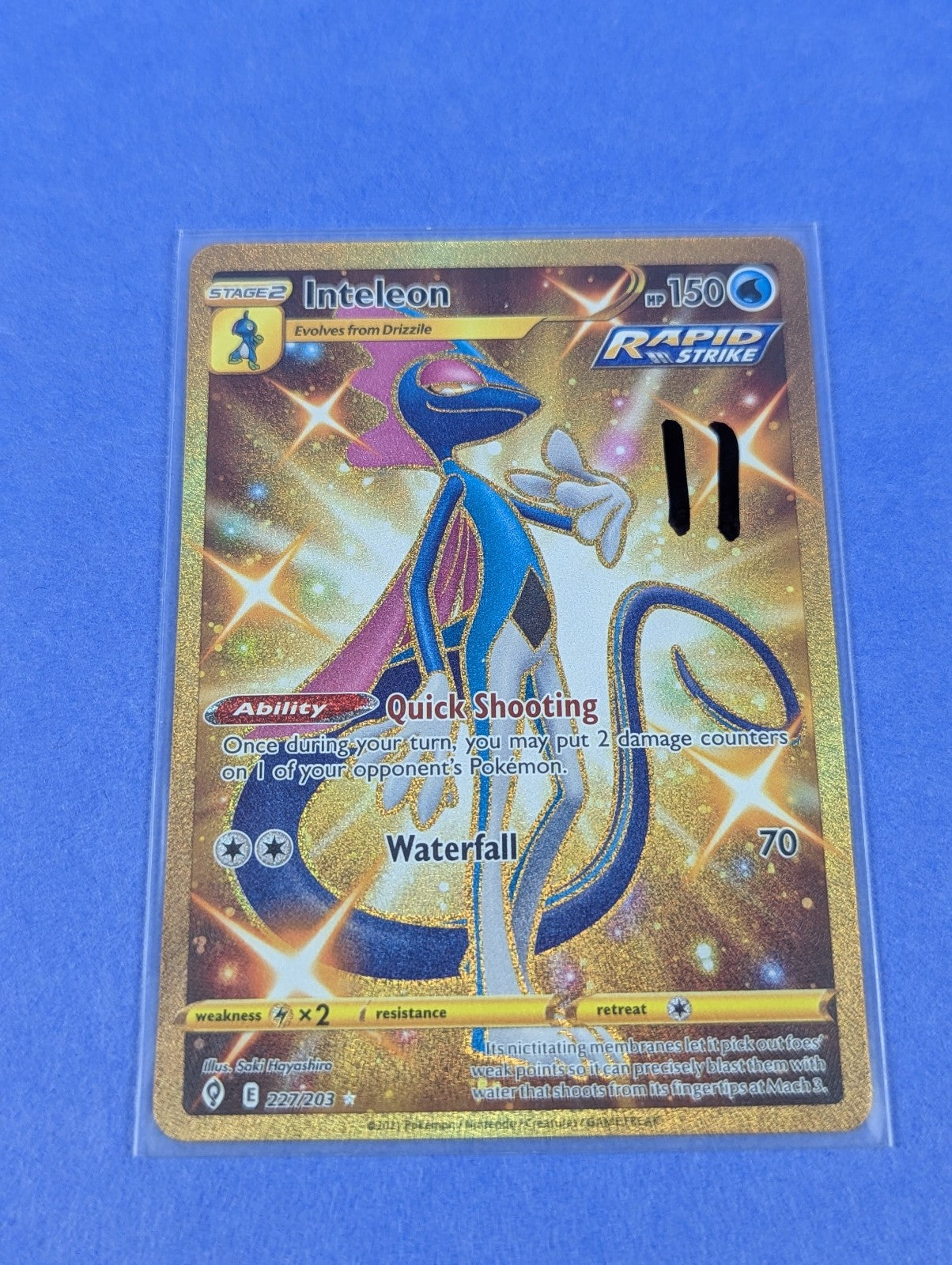 Inteleon - 227/203 - Secret Rare Holo Evolving Skies - Pokemon Card - NM