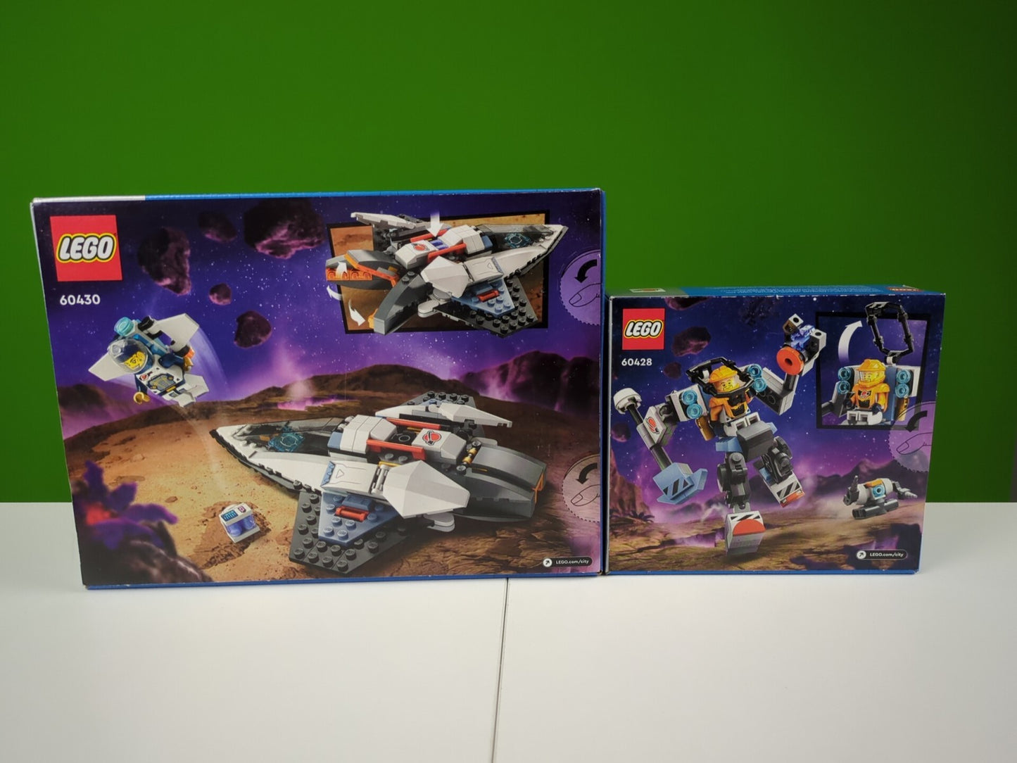 Lego Town: City: Interstellar Spaceship & Space Construction Mech 60430 & 60428