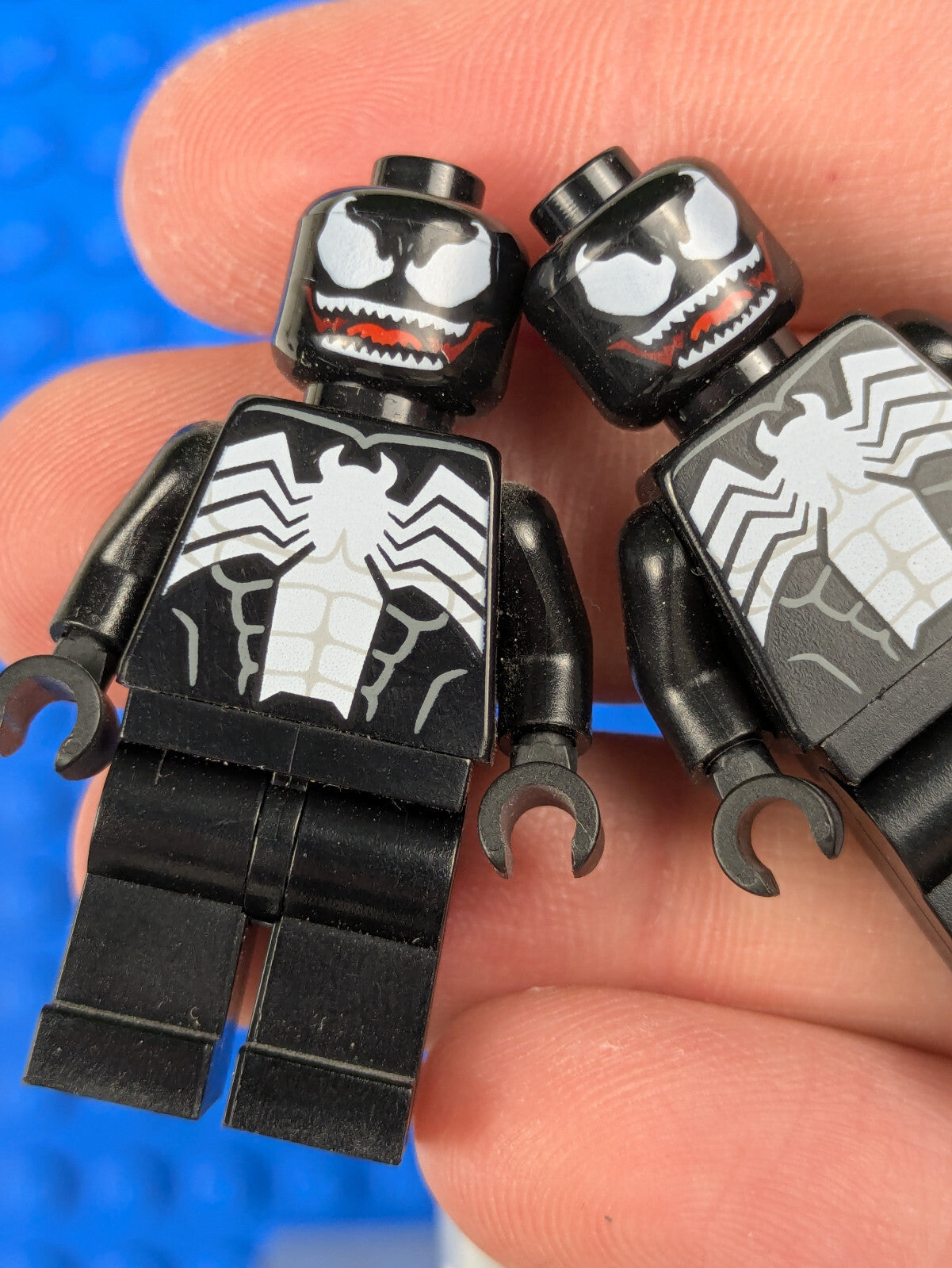Lego Super Heroes: Spider-Man: Venom - Teeth Parted sh0542 Sets 76115, 76276
