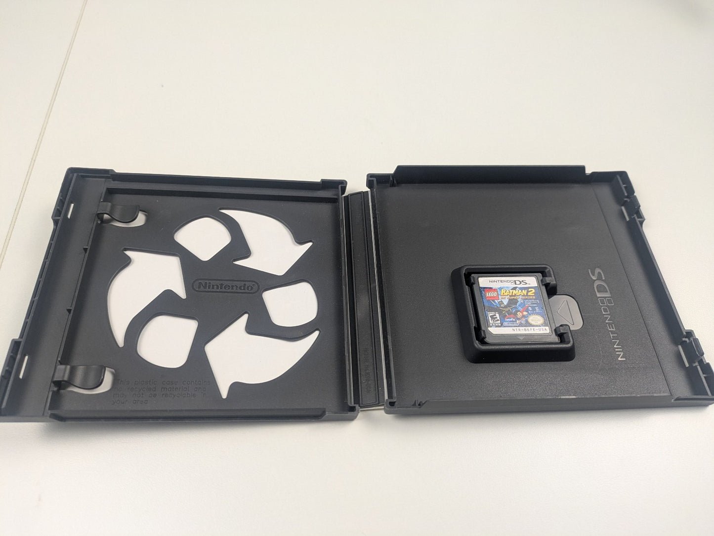 LEGO Batman 2: DC Super Heroes (Nintendo DS, 2012) CIB