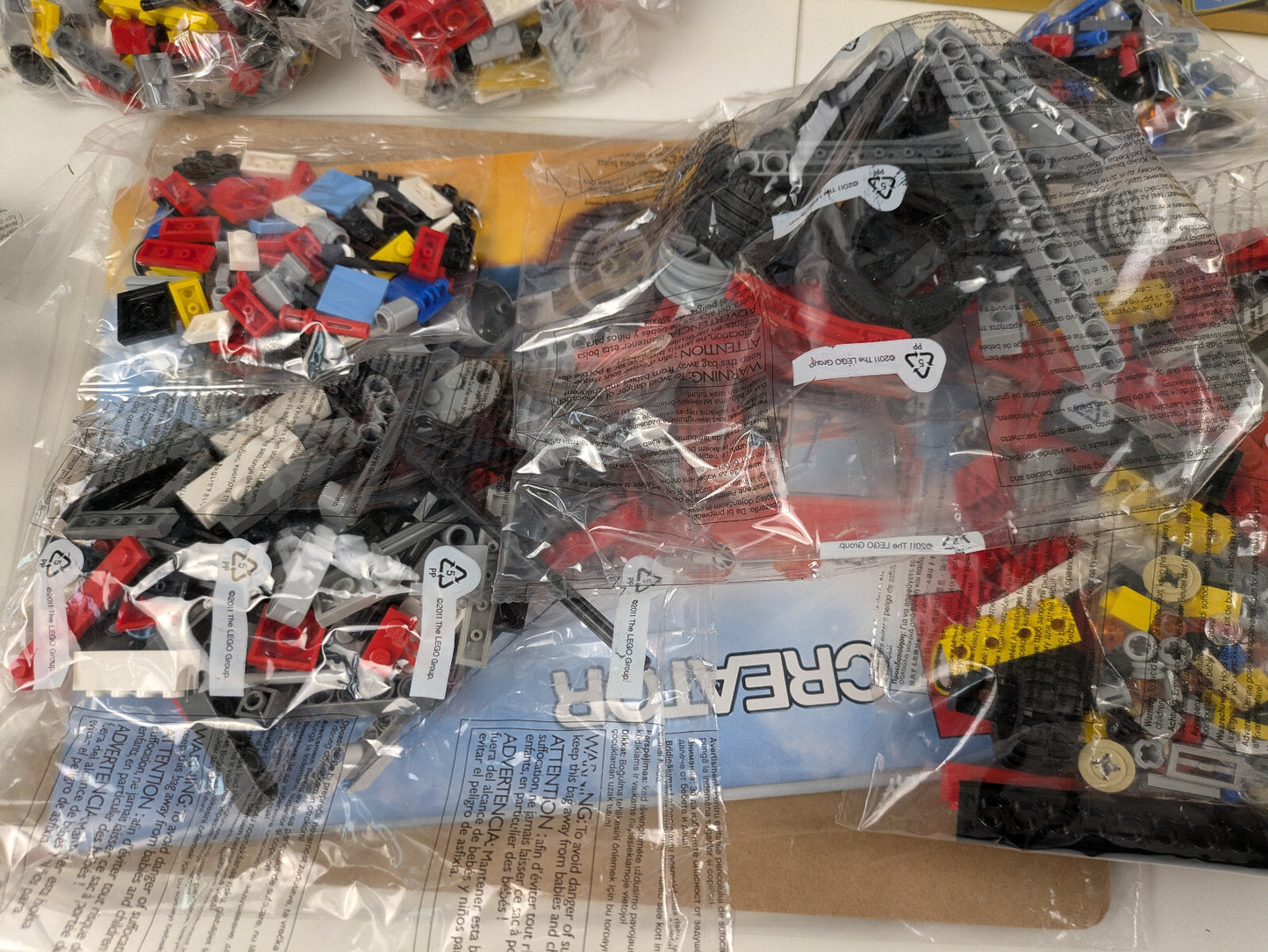 Lego Creator: Model: Traffic: Highway Pickup Set 7347 - Brand New!