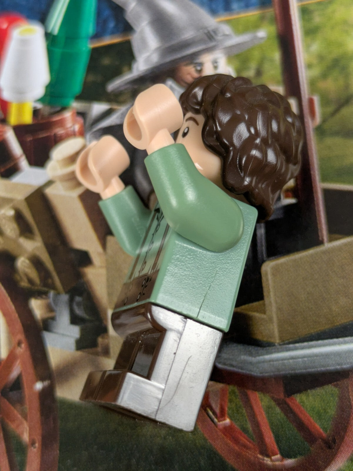 Lego The Hobbit and The Lord of the Rings: Gandalf Arrives Set 9469