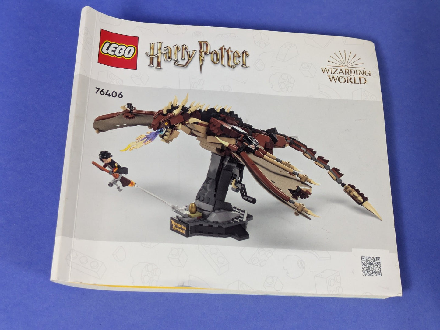 Lego Harry Potter: Sculptures: Hungarian Horntail Dragon Set 76406 Complete Set