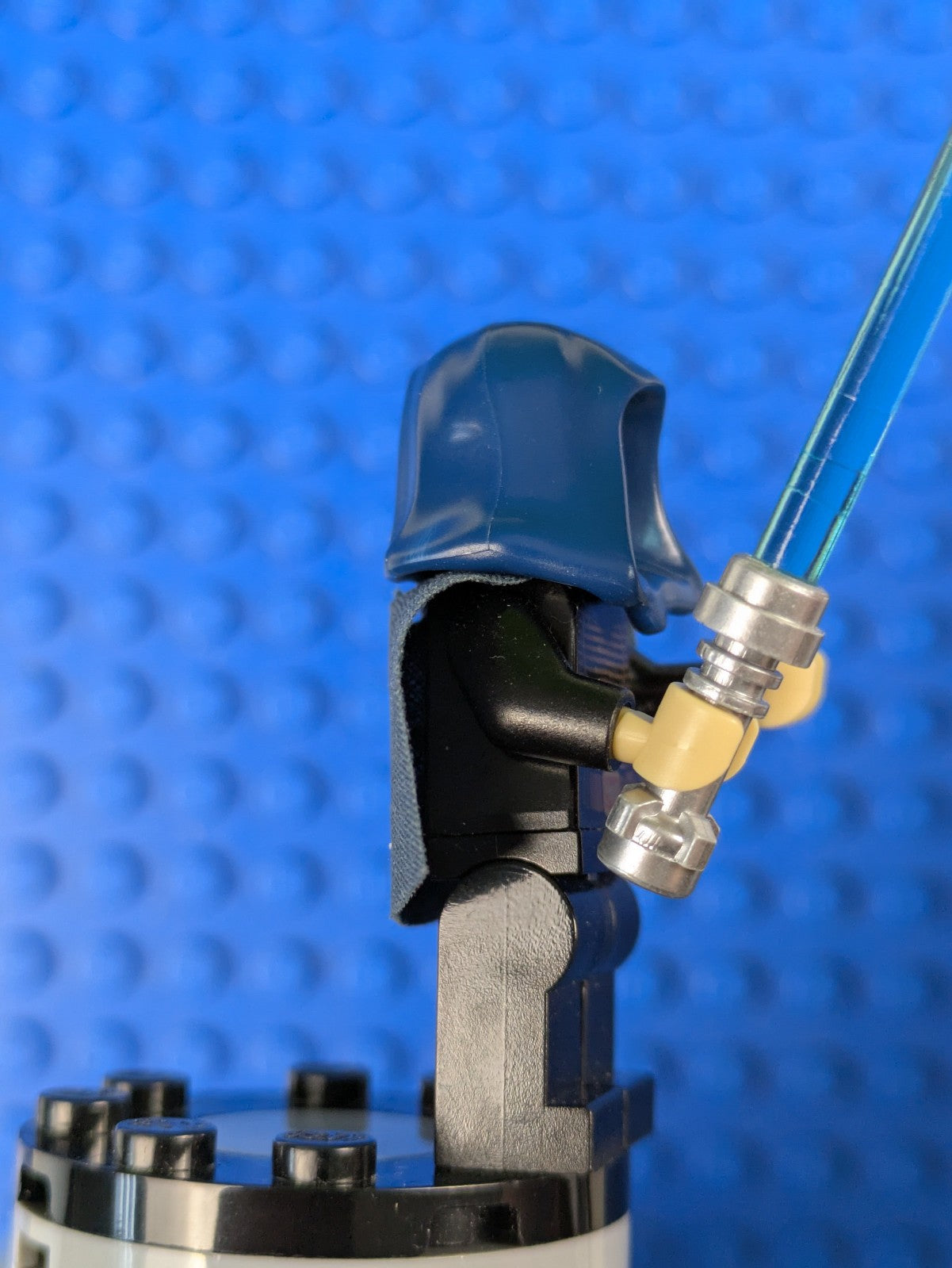 Lego Star Wars: Barriss Offee - Dark Blue Cape and Hood sw0379 Set 9491