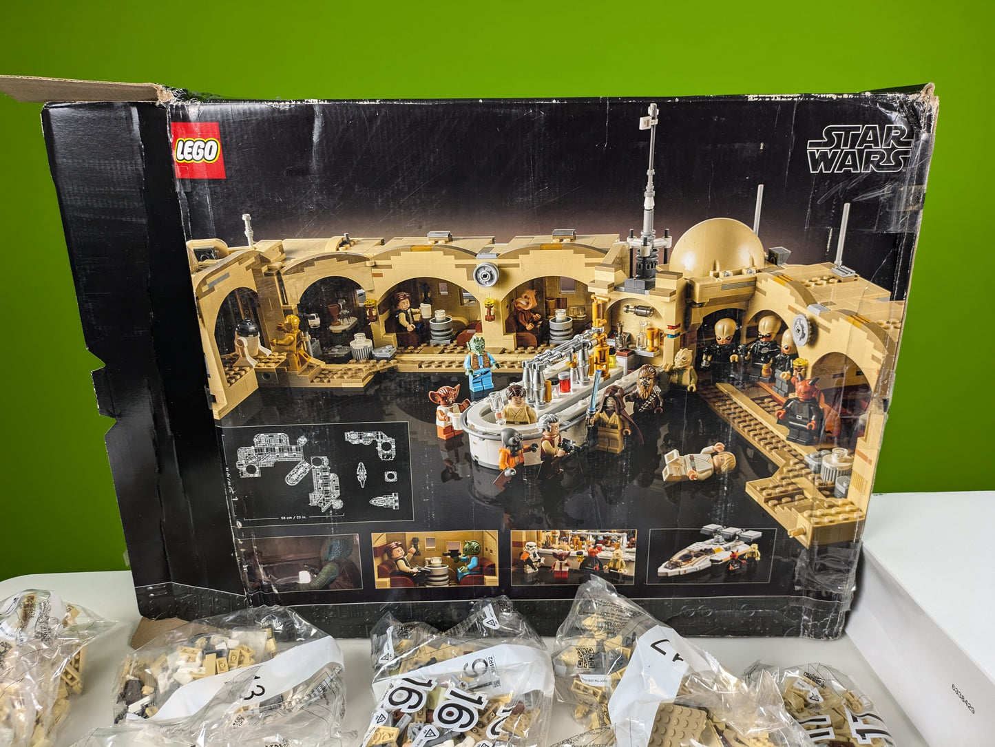 Lego Star Wars Mos Eisley Cantina 75290 New!