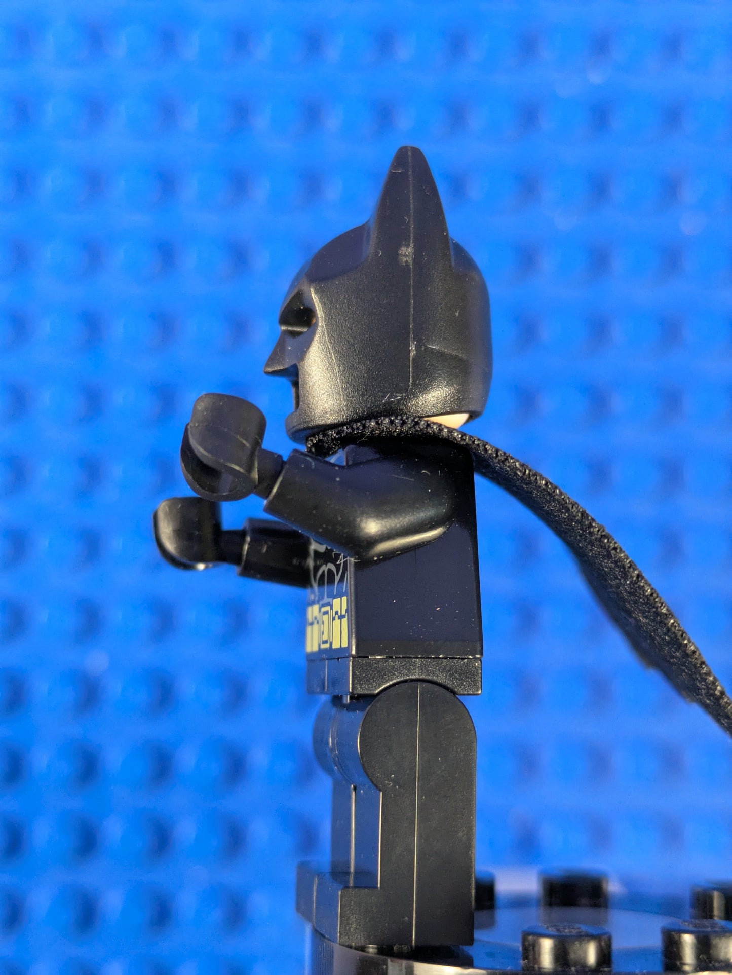 LEGO Super Heroes Batman - Black Suit with Yellow Belt sh0016b 77903