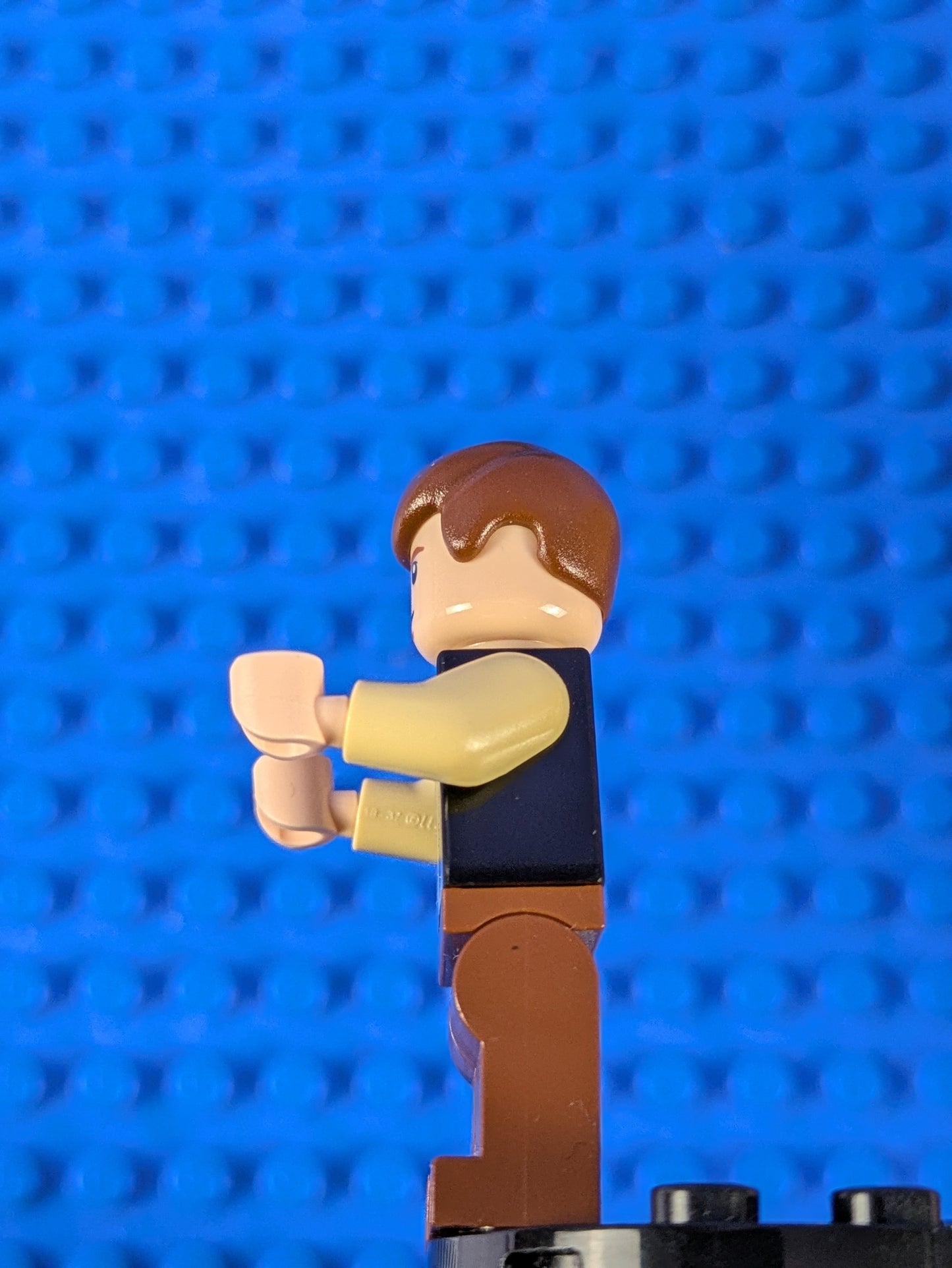 Lego Star Wars: Han Solo - Black Vest over Tan Shirt sw0179a Set 10188 8038