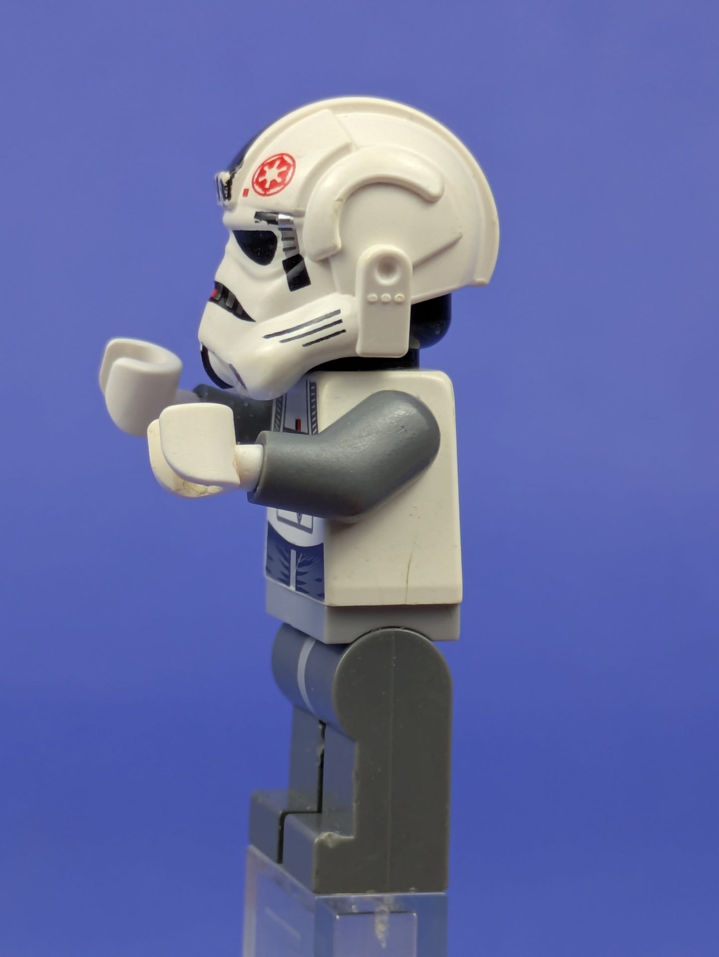 LEGO Star Wars AT-AT Driver - Red Imperial Logo sw0262 8084 8129