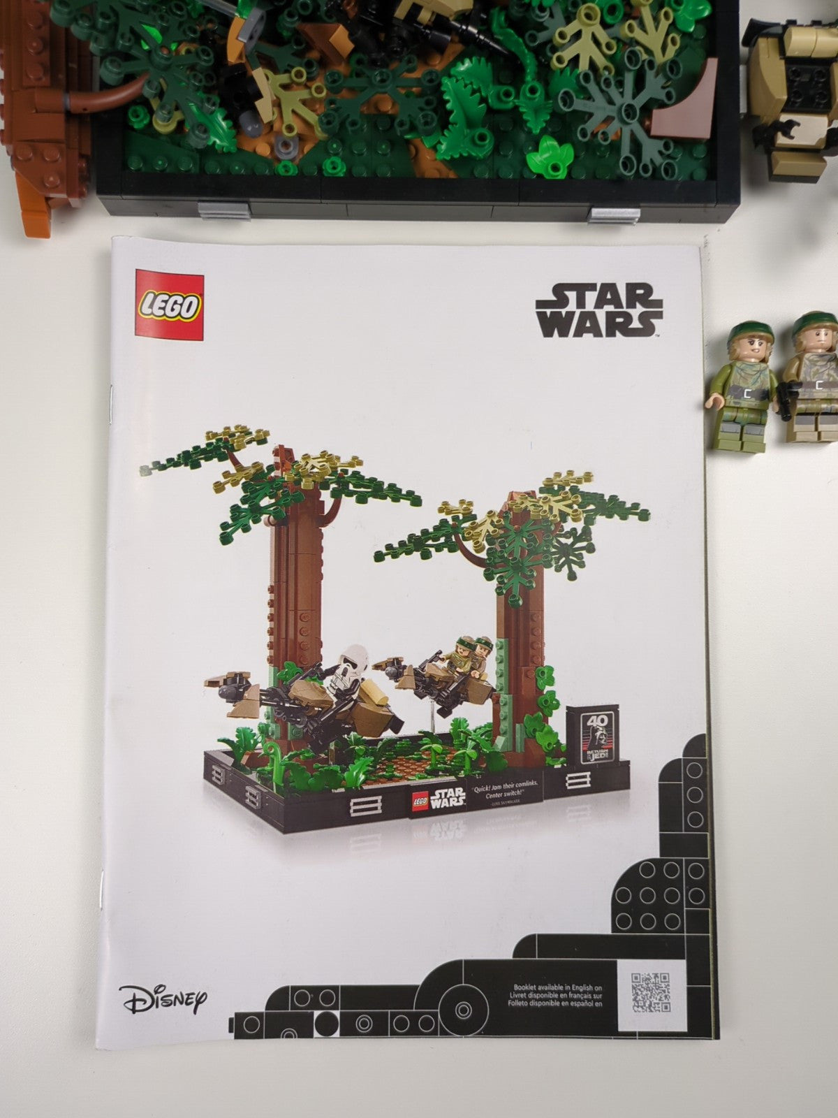 Lego Star Wars: Endor Speeder Chase Diorama Set 75353 - w/ Instructions