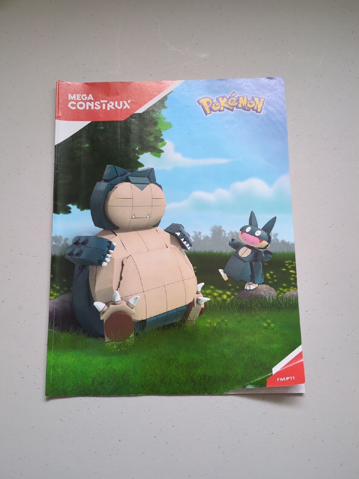 Mega Construx Pokemon Snorlax & Munchlax Set FPM11 272 pcs Complete