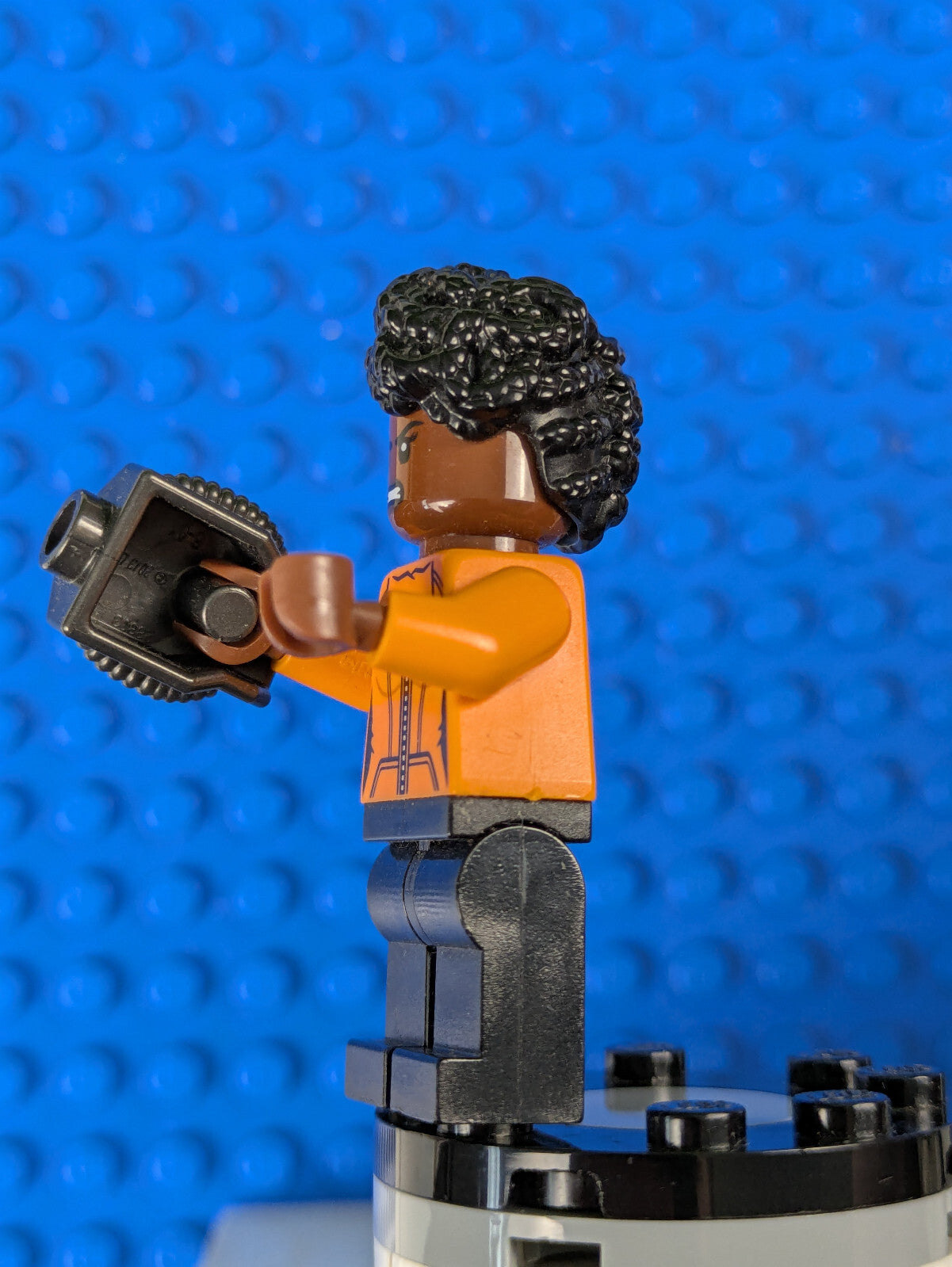Lego Super Heroes: Avengers Infinity War: Shuri - Orange Top sh0512 Set 76103
