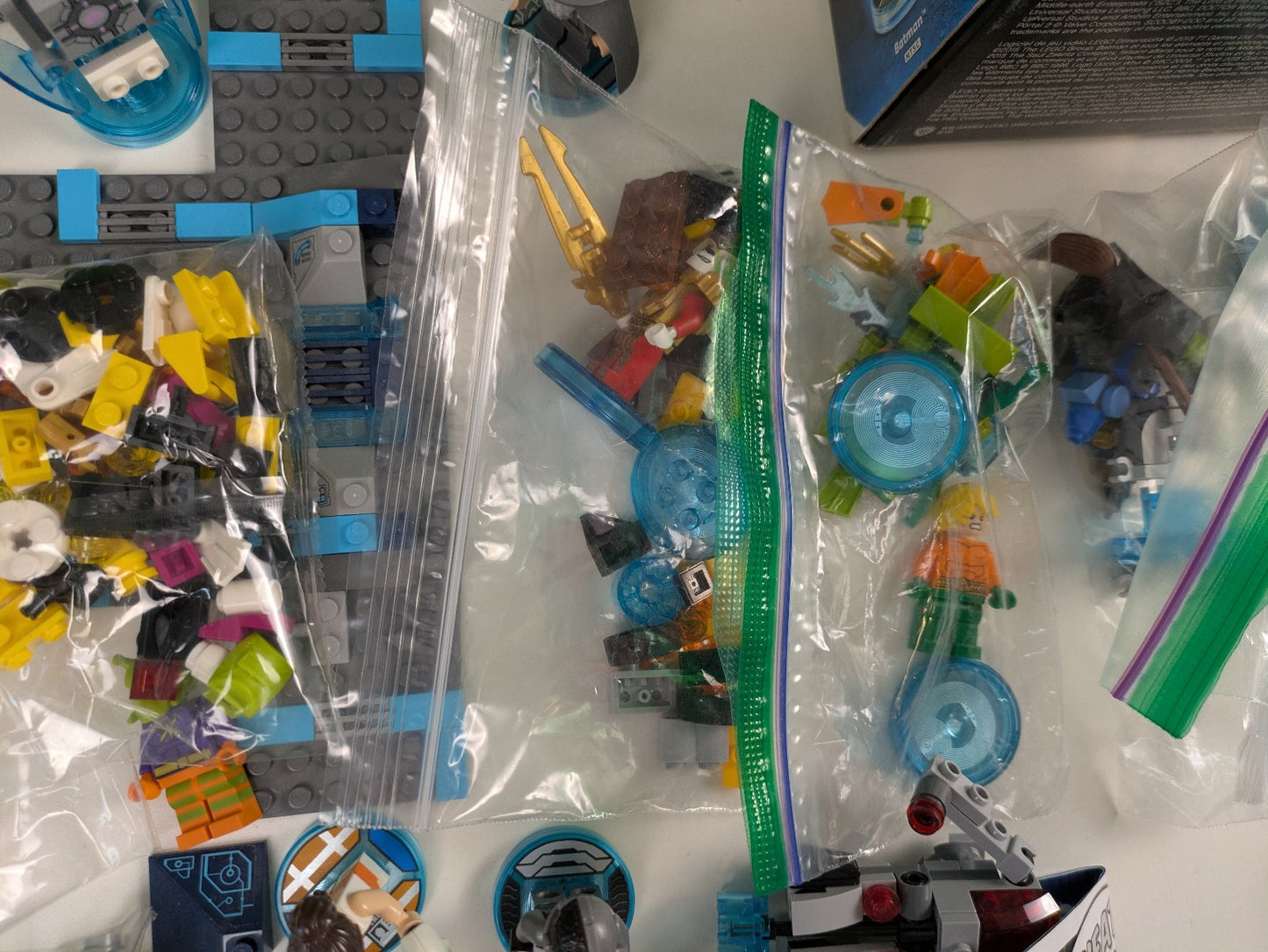 Lego Dimensions: Assorted LEGO Dimensions 20+ Set Bundle - Ultimate Collection!