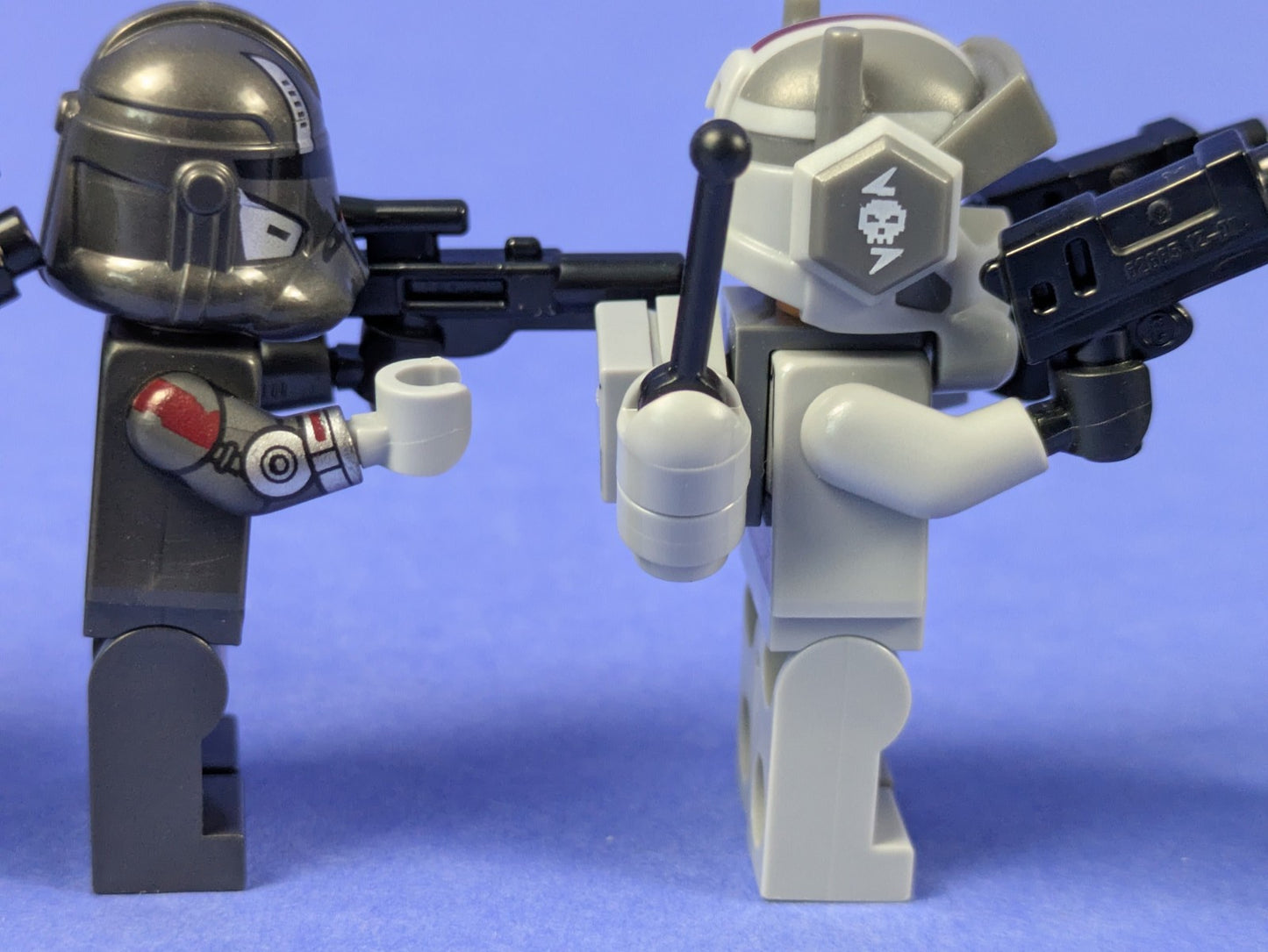 LEGO Star Wars The Bad Batch Minifigure Omega Hunter Wrecker Echo Tech Crosshair