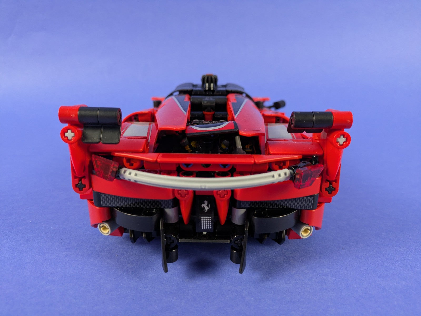 Lego Technic: Model: Race: Ferrari FXX K Set 42212 Complete Set