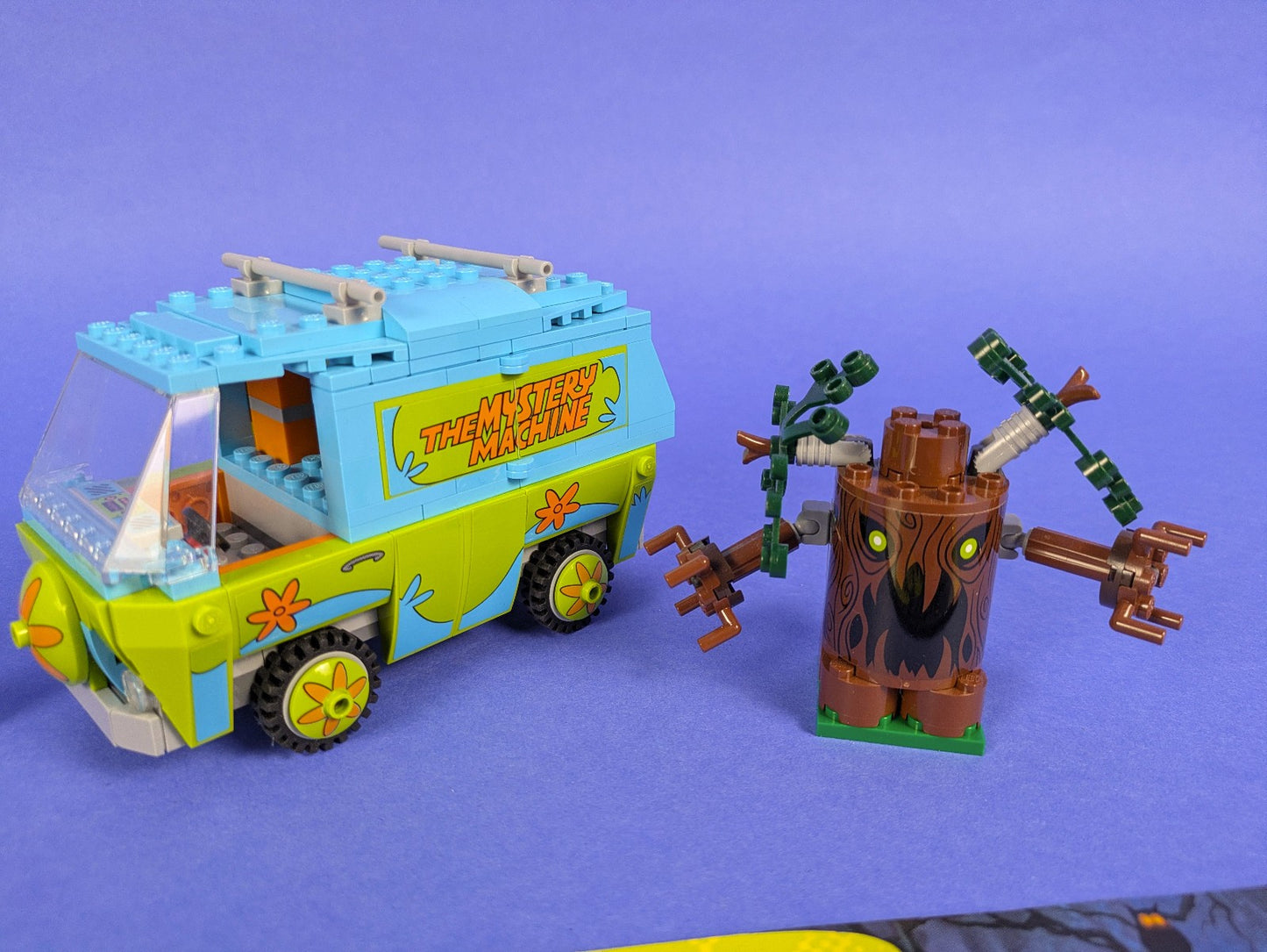 Lego Scooby-Doo: The Mystery Machine Set 75902