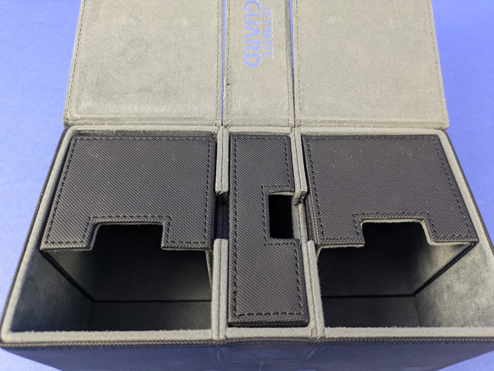 Ultimate Guard Twin FLIP n TRAY Xenoskin Deck Case 200+ Black for MTG Pokemon
