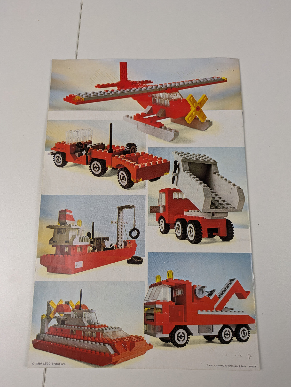 Lego Universal Building Set: Universal Building Set Set 722 - w/ Instructions
