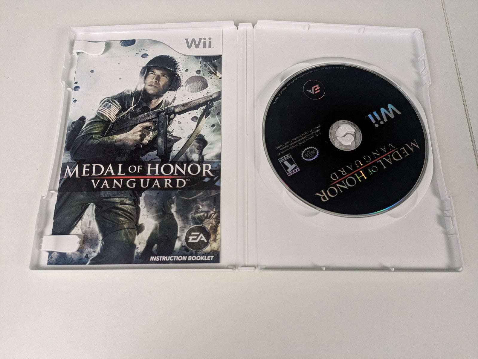 Medal of Honor: Vanguard (Nintendo Wii, 2007) CIB