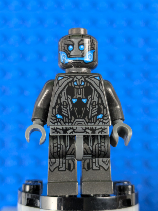 Lego Super Heroes: Avengers Age of Ultron: Ultron Sentry sh0166 Set 76029