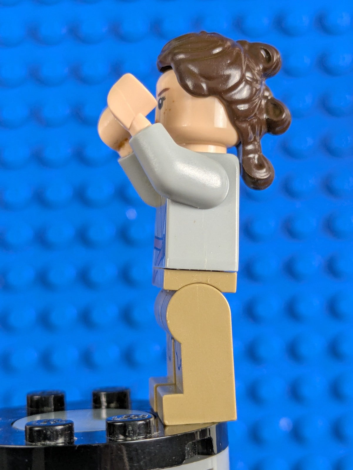 Lego Star Wars: Episode 7: Rey - Dark Tan Tied Robe sw0677 Set 75105