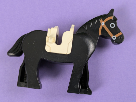 Lego Castle: Animal: Horse with Black Eyes Circled 4493c01pb02 Set 6040