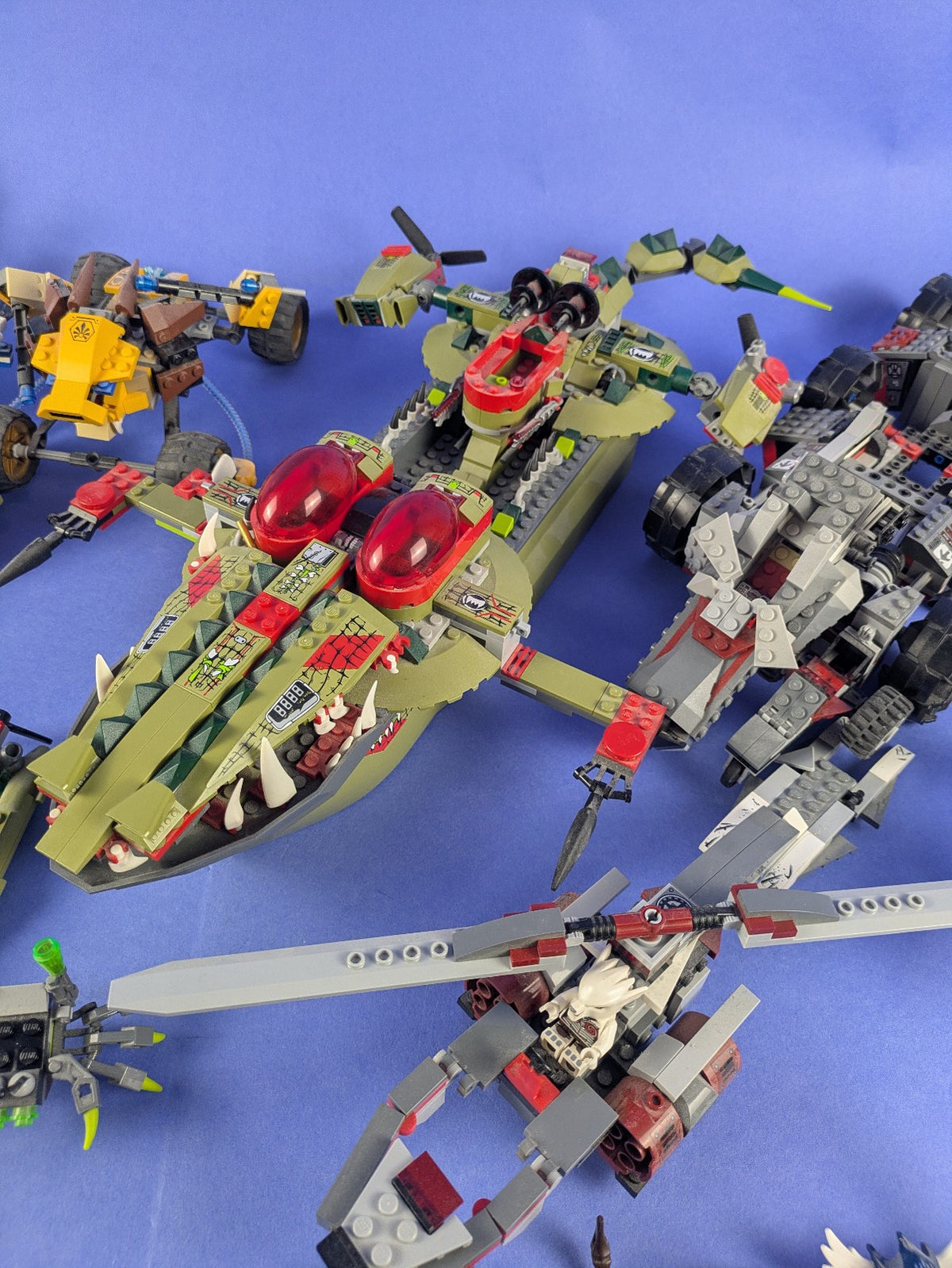 LEGO LEGENDS OF CHIMA Bundle Deal More Than 10 Sets Pre-Owned