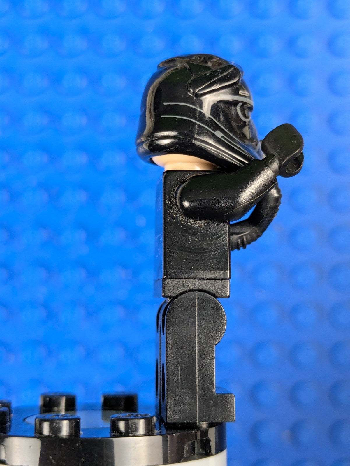 Lego Star Wars: First Order TIE Pilot - Two White Lines sw0672 Set 75101