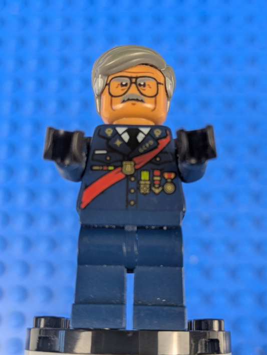 Lego Super Heroes: Commissioner Gordon - Red Sash sh0326 Set 70908