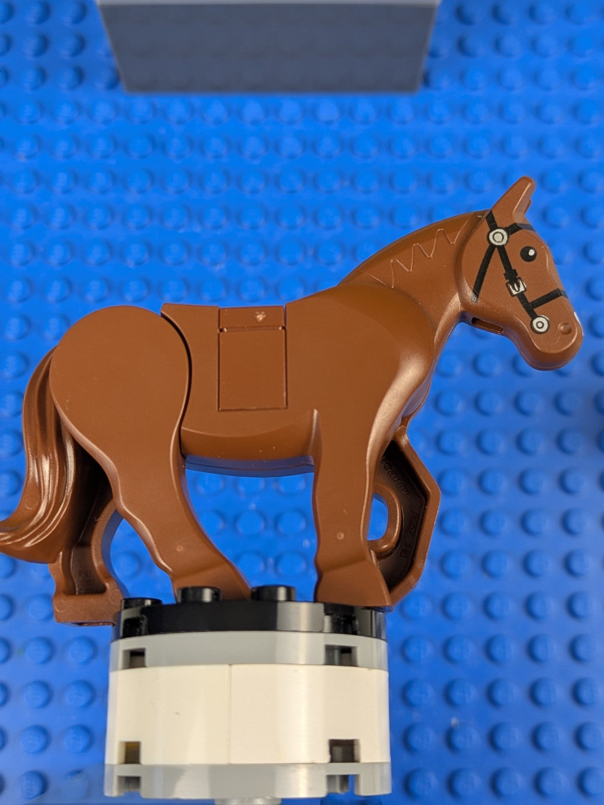 Lego The Lord of the Rings: Animals: Horse, Movable Legs 10352c01pb01 Set 9469