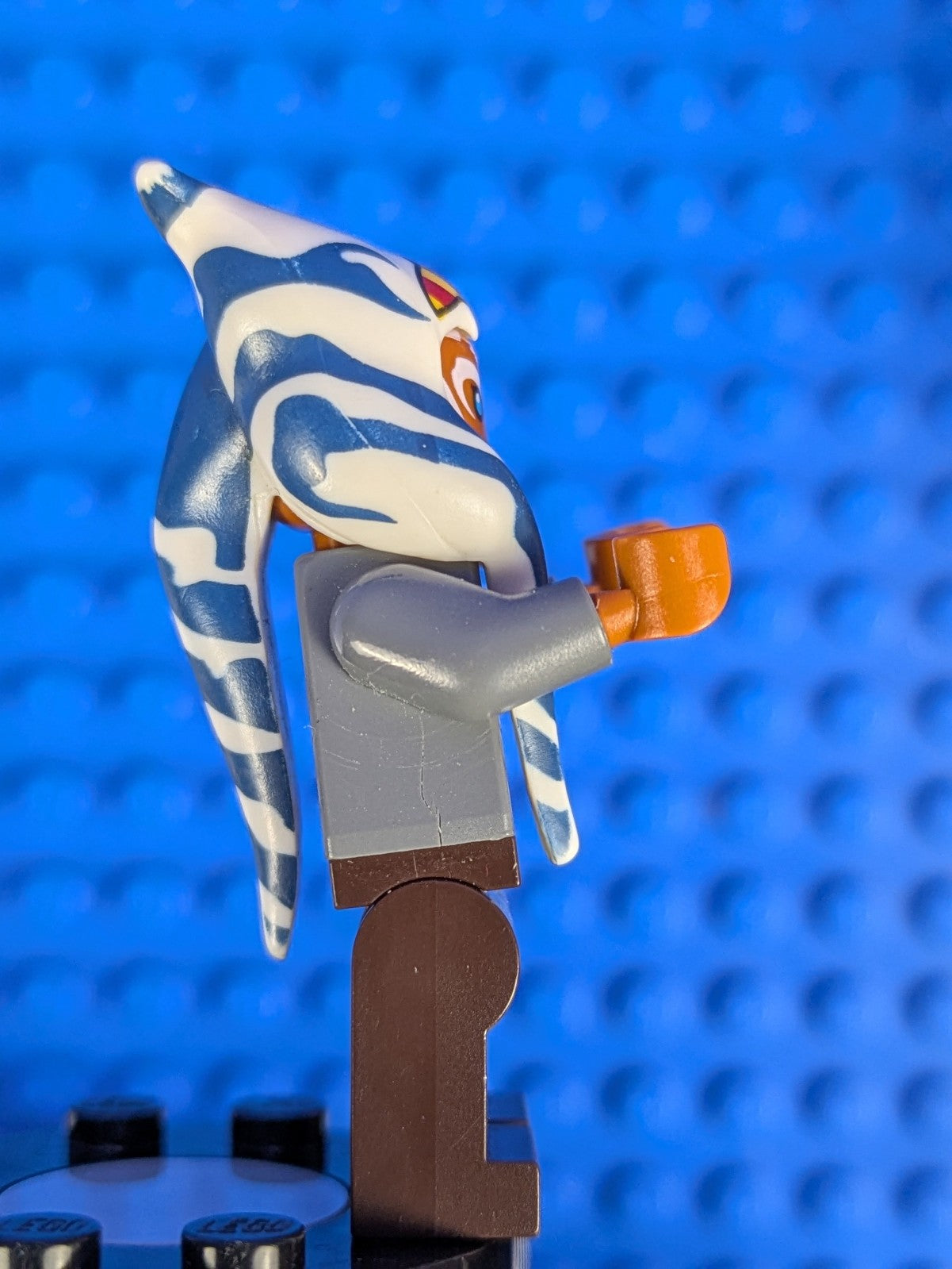 Lego Star Wars: Ahsoka Tano (Adult) - Tunic with Armor and Belt sw0759 Set 75158