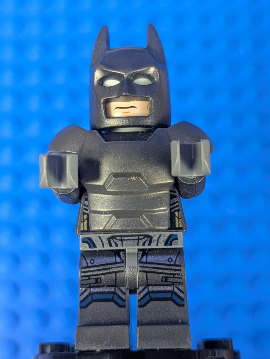 Lego Super Heroes: Batman - Armored, without Cape sh0217a Set 76044
