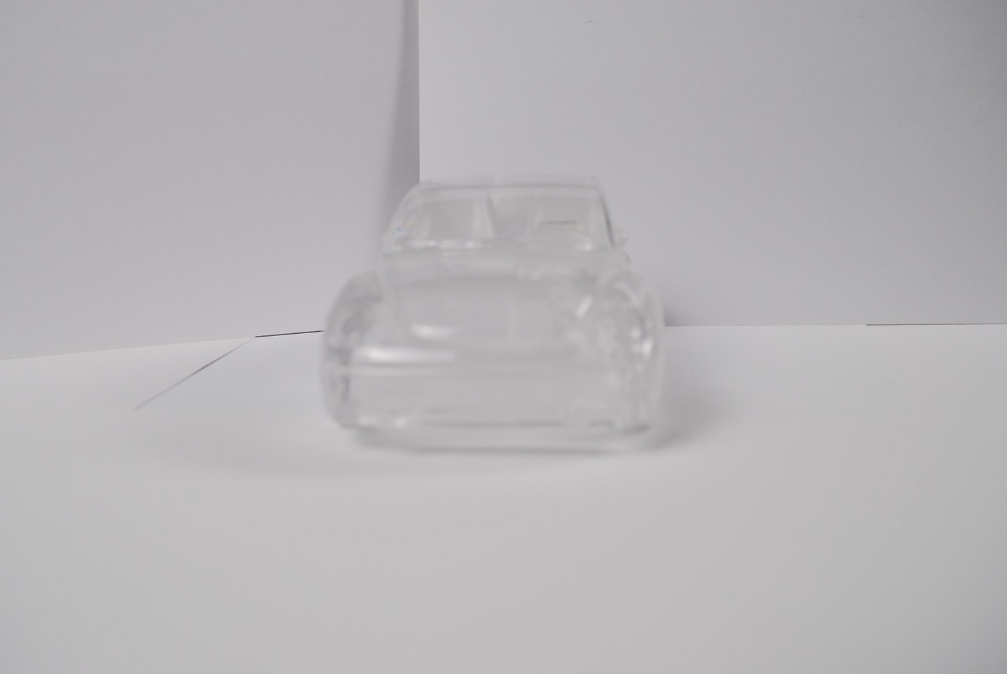 Hofbauer Magic Crystal New VW Volkswagen Beetle GVN-8038 Glass Car Paperweight