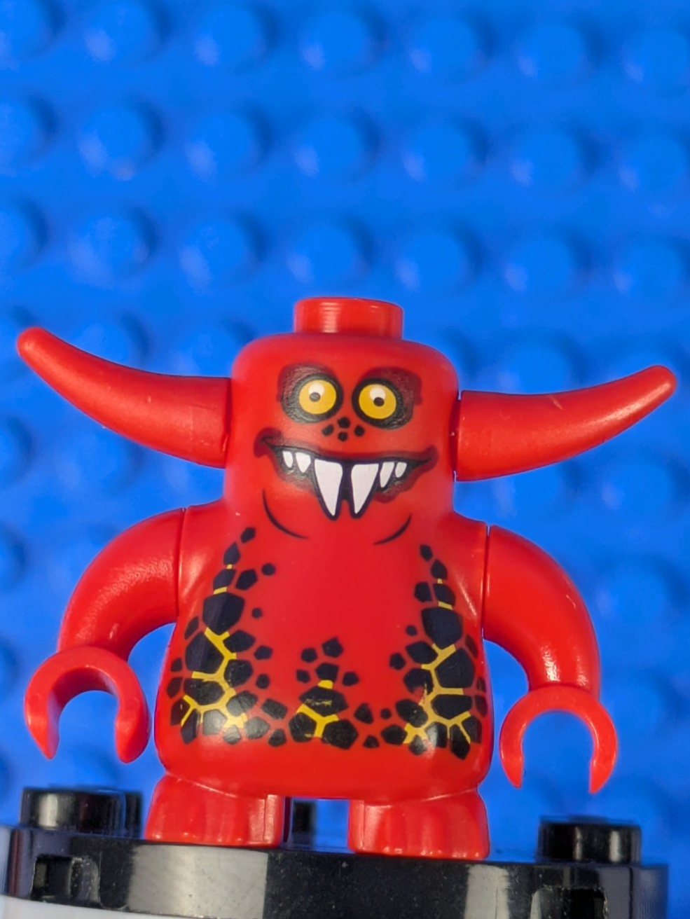 Lego NEXO KNIGHTS: Scurrier - 6 Teeth nex033 Set 70317