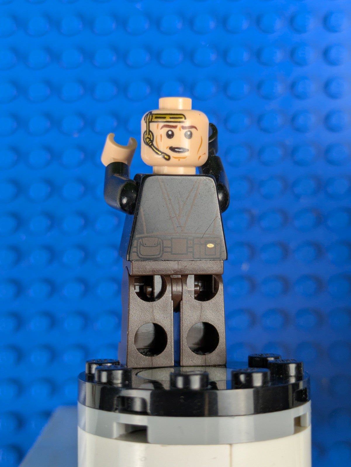 Lego Star Wars: Anakin Skywalker (Dark Brown Legs Headset) sw0526 Set 75038