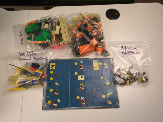 Lego Star Wars: Mos Espa Podrace Set 7171 - w/ Instructions