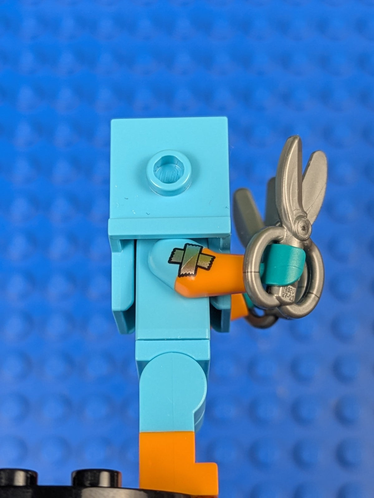 Lego Minifigure Series 23: Cardboard Robot col403 Sets 71034, 71036